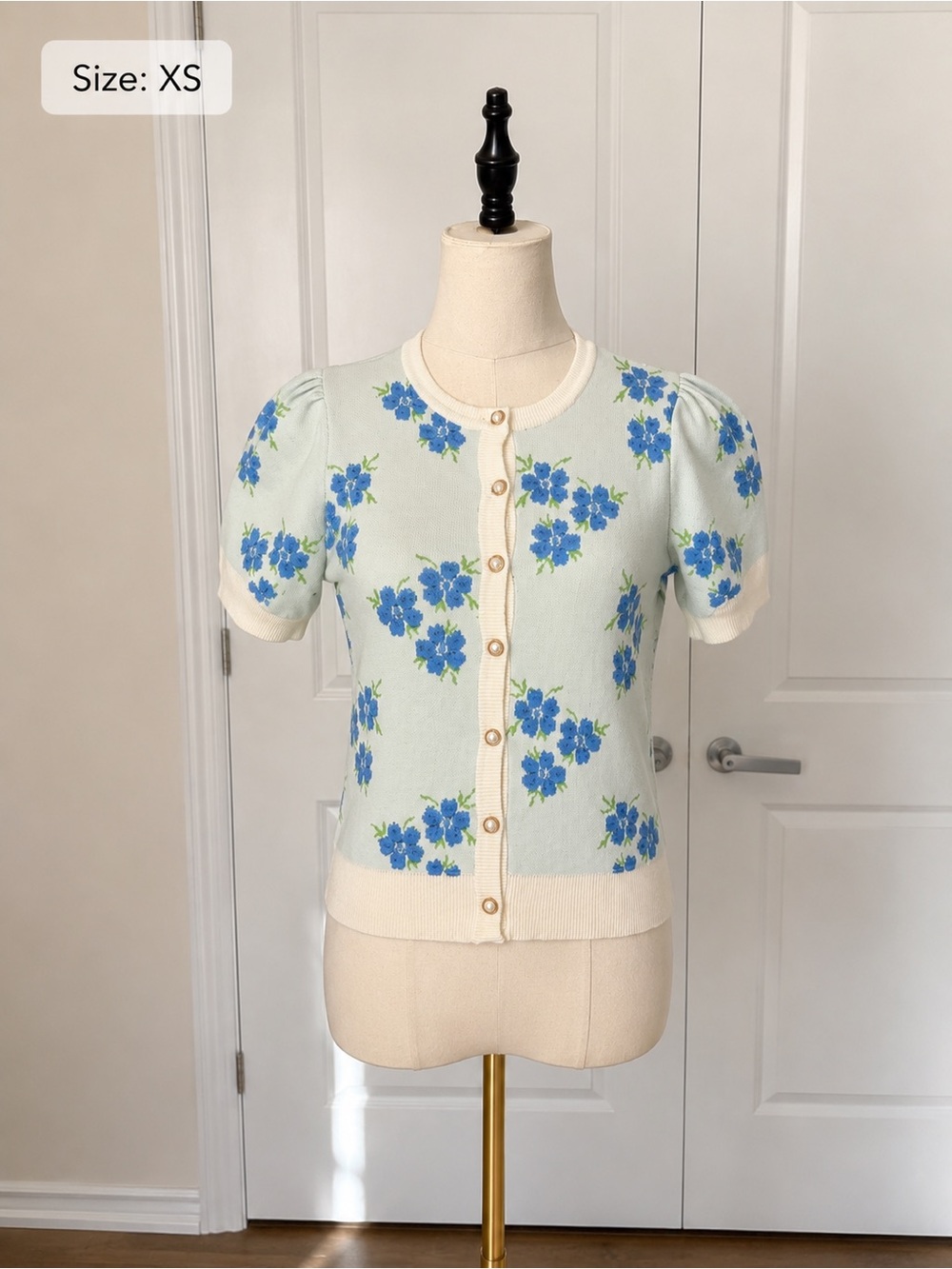Bellini Blue Floral Puff Sleeve Cardigan – Size XS